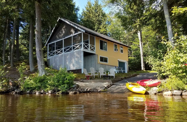 Relaxing Retreat on Sokokis Lake