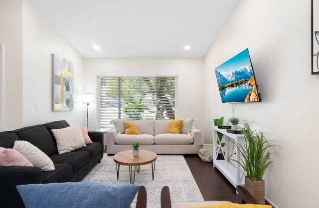 Remodeled Abode | 3BR | Pingpong | Football | Pool