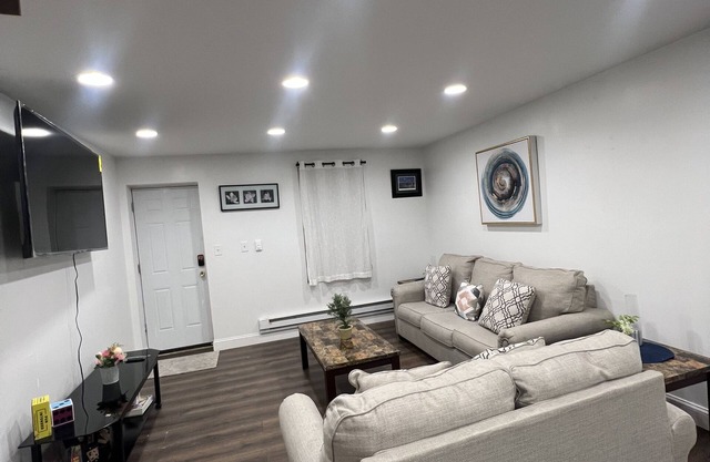 Remodeled Home 4 Miles Away From Center City!