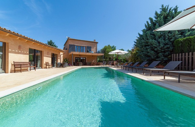 Renovated country house 10 minutes from Es Trenc