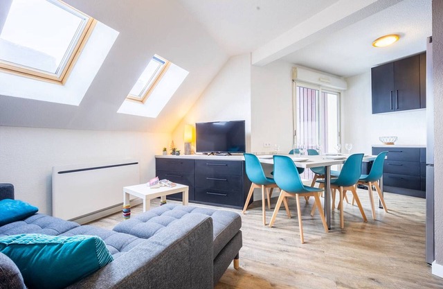 Renovated duplex for 6, balcony, ski locker, free parking
