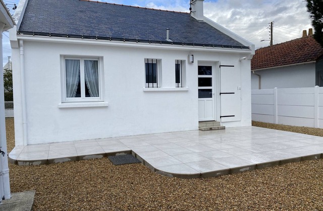 Renovated house near Port Lin beach - Sleeps 5 - Enclosed garden