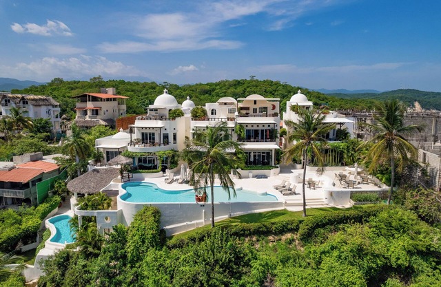 Renovated Ocean View Villa + Private Pool