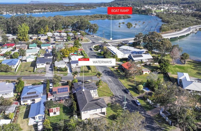 Renovated unit close to river, beach and cafe's-The perfect weekend getaway!