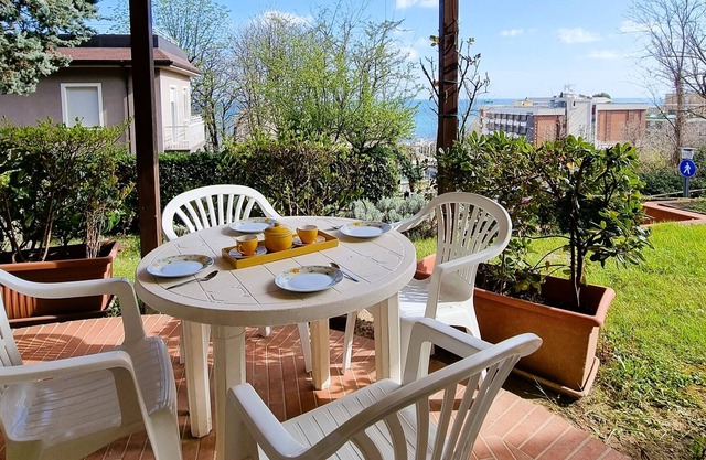 Residence Azzurro A - One Bedroom Apartment, Sleeps 4