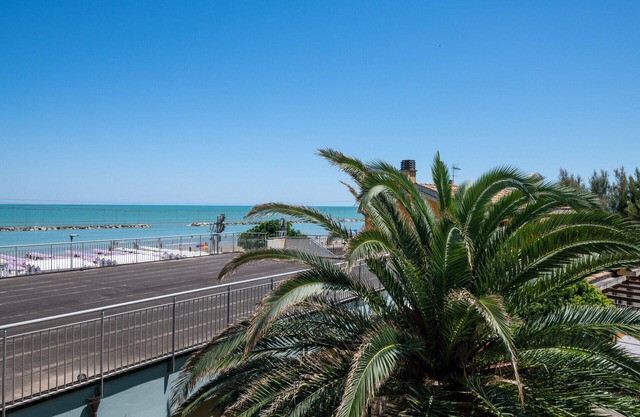 Residence I Gelsi - Apt Aria di Mare with parking