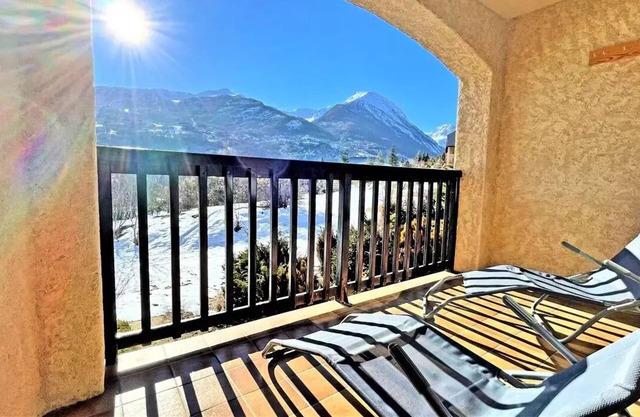 Residence Les Cytises - Studio for 4 People