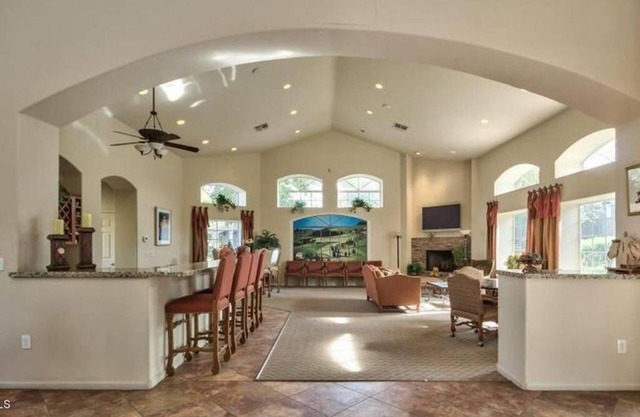 Resort Style Condo in Scottsdale/Paradise Valley