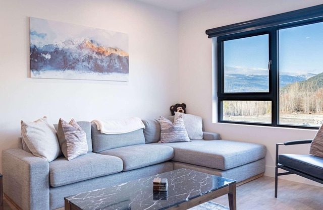 Revelstoke - Mountainside Revival