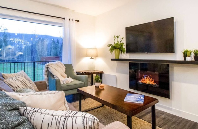Revelstoke - Revelstoke Retreat