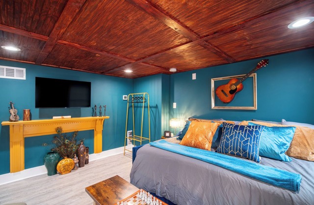 Rhythmic Escape - NO CLEANING FEES! -