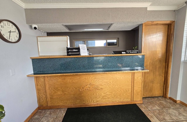 Richmond Inn & Suites