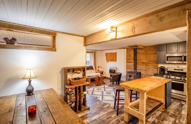 Ridgeline Retreat and Accommodations; located in beautiful western Montana