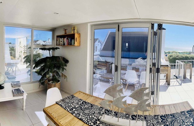 Rienks Beach Nook - Coziest Spot on the West Coast
