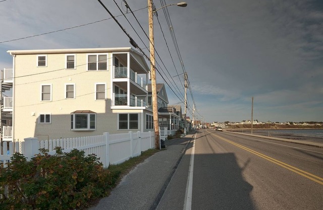Right on Long Sands Beach!
