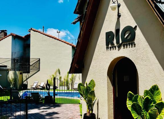 RIO TIGRE HOTEL
