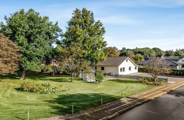 "Ritha" - 30km from the sea by Interhome