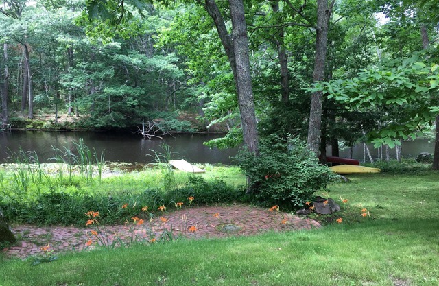 River view living in Kennebunkport - New to VRBO.Tranquil and clean.