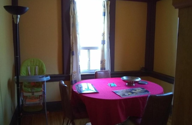 Riverdale Top Floor Suite