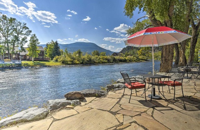 Riverfront South Fork Abode with Views Fish and Hike