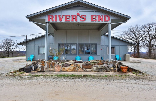 Rivers End Motel and RV Park