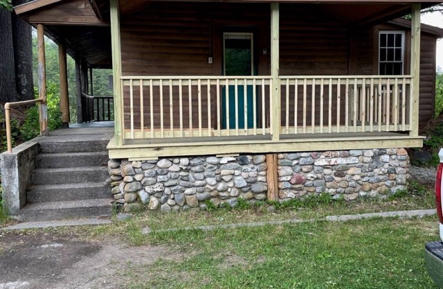 Riverside Cabin in The Forks