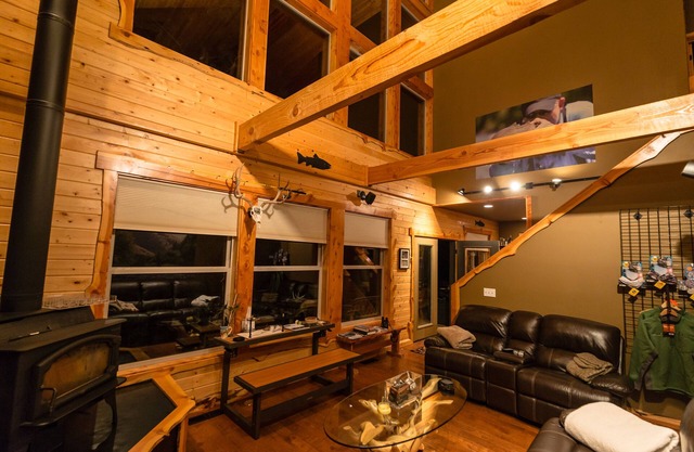 Riverside Custom Home - Black Bear Lodge