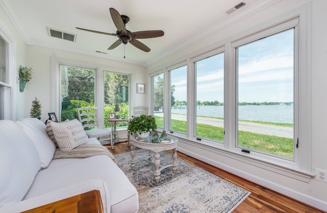 Riverside Retreat - Views Galore. Near DC/Baltimore and Annapolis, MD