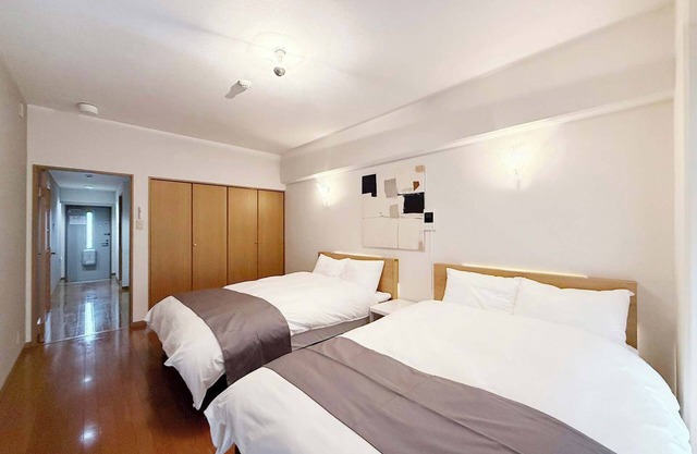 Riverside Studio Near Peace Park | Calm & Clean