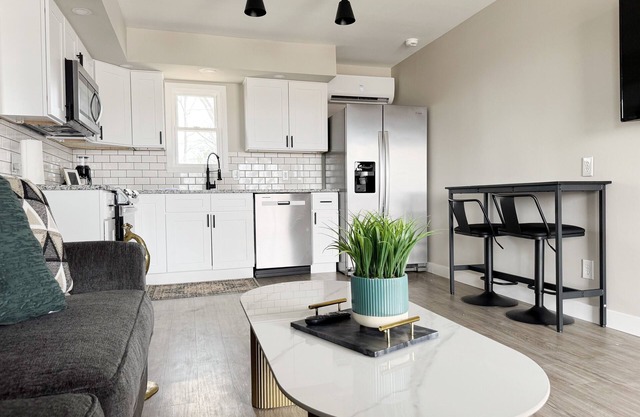 RiverStone Retreat E
