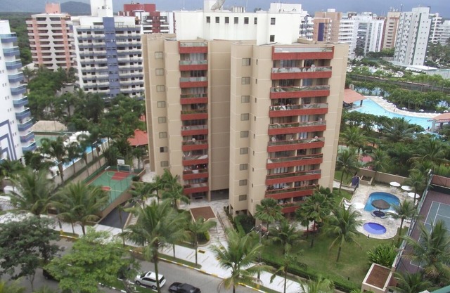 Riviera apartment, 50mt from the beach 3bts 2bh, sl 2 main rooms. balcony, air cond, wi-fi air