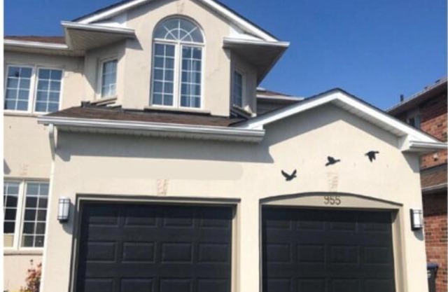 Riz Khan Peaceful Mississauga Home