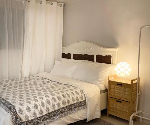 roasterblock 2BR flat 33m2 near Hongdea by the hanriver