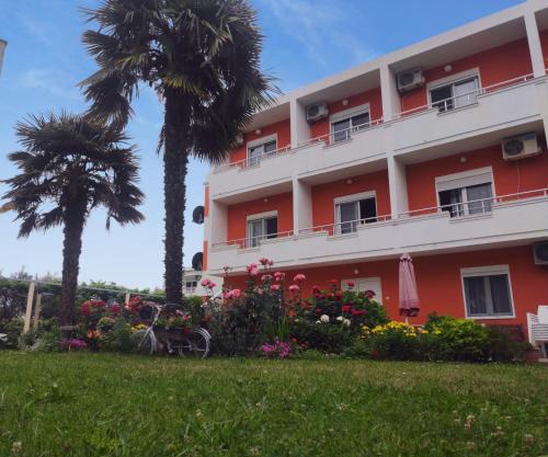 Robi Apartments