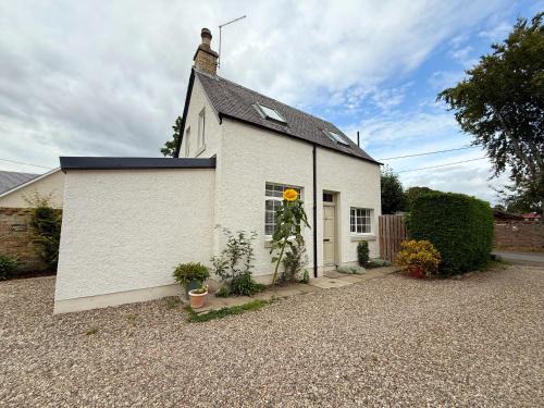 Robins Nest Cottage