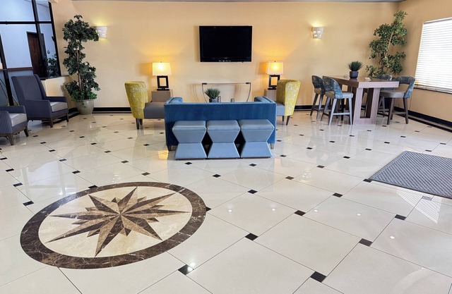 Robinson Inn and Suites