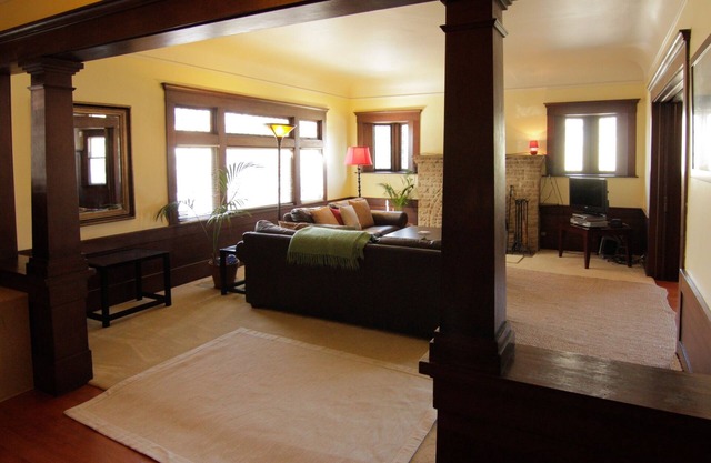 Rockridge Area Craftsman BungalowWalk to College Av