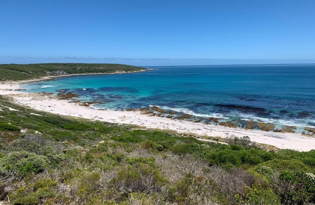 Romansbaai Collection
