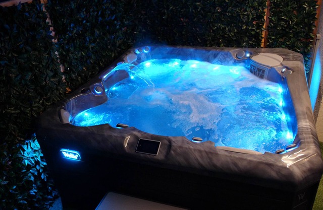 Romantic apartment with own private Hot Tub on Terrace