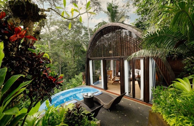 Romantic Bamboo Hideaway - 1BR Jungle View Villa
