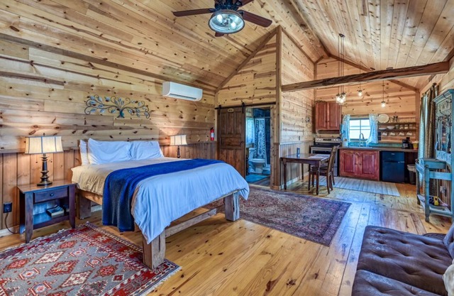 Romantic Country Cabin in the Texas Hill Country