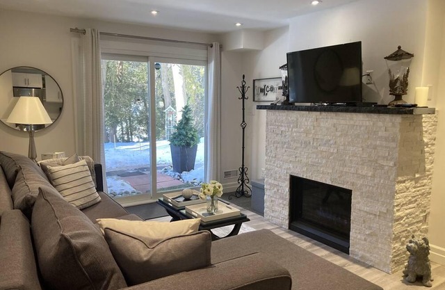 ROMANTIC RIVERSIDE GUEST SUITE IN ELORA