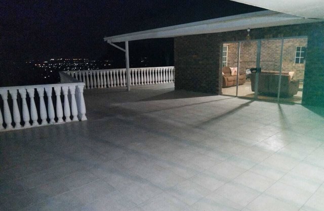 Romantic , serene and spacious home for lasting memories suitable for events too