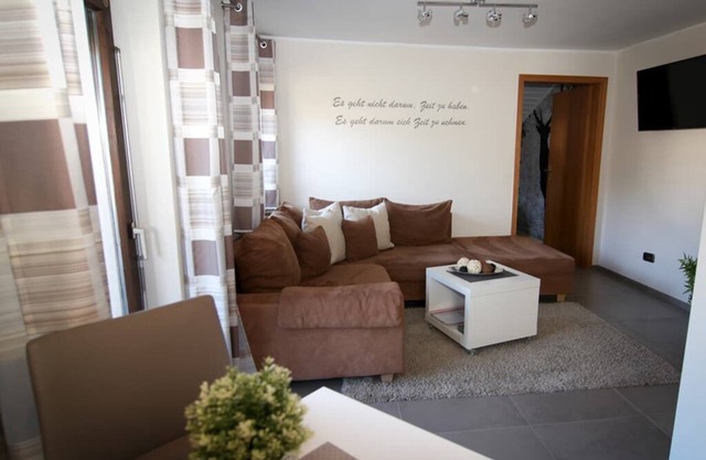 Romantisches Appartement mit Wohnküche und großzügigem Balkon