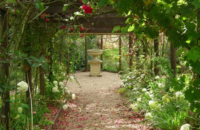 Rookwood Farmhouse