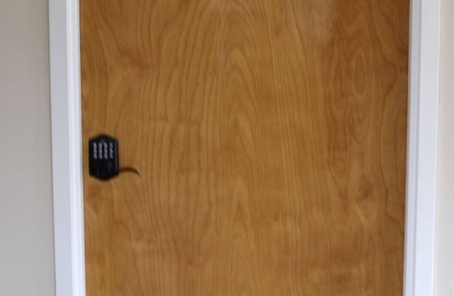 Room 1 within the Pine Mountain Inn