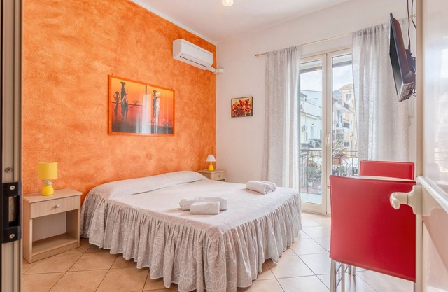 Room 'Gio Di Maggio' with Balcony, Wi-Fi and Air Conditioning