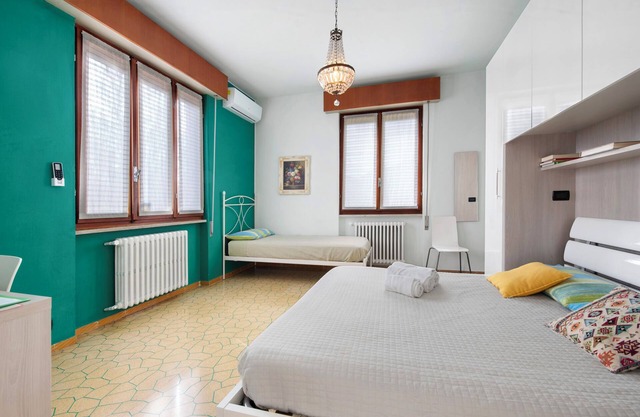 Room 'Swan Matrimoniale Green' with Shared Pool, Wi-Fi and Air Conditioning