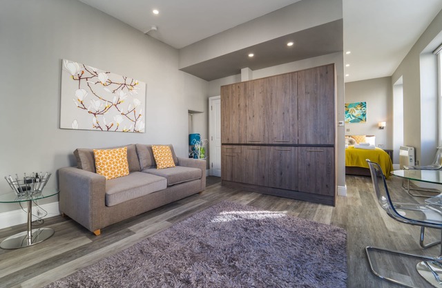 RoomApart 1a stylish and modern studio apartment