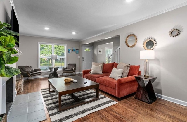 Roomy 5BR Home|King Beds|Safe|Mins to Attractions